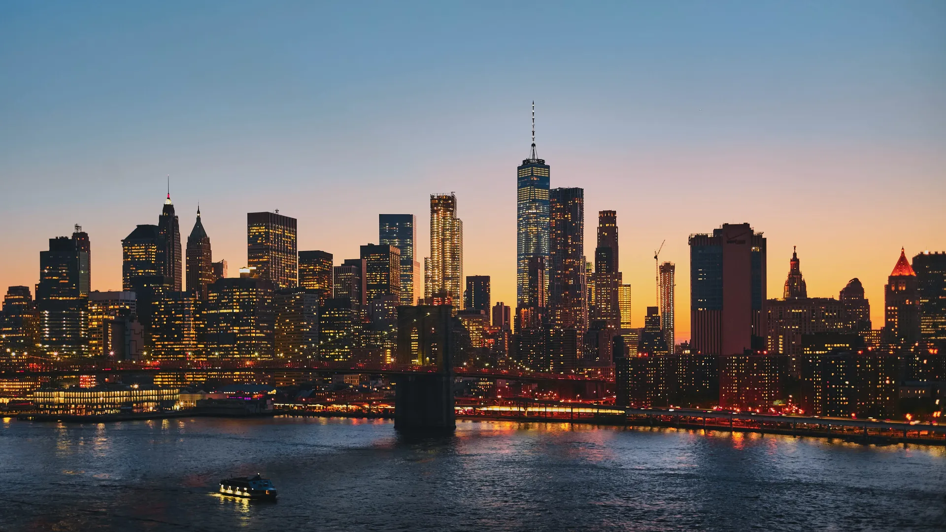Manhattan skyline from Brooklyn Bridge